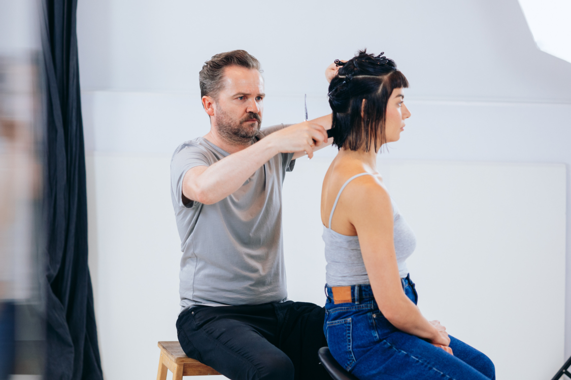 Coiffure : de la tradition à l’innovation, un métier en constante évolution 